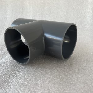 ECOBASE PVC T-kus 110mm 90° PN10